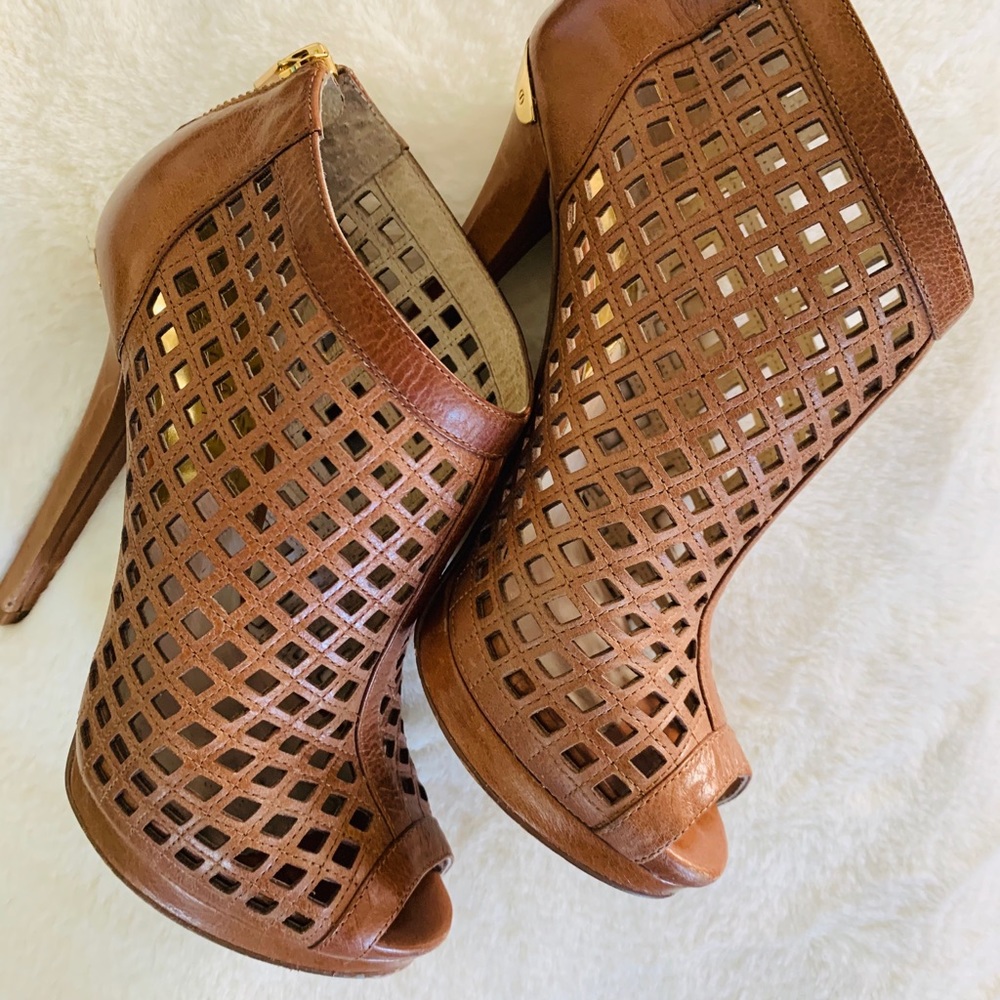Michael Kors Open Toe Graham Bootie Women’s size 6